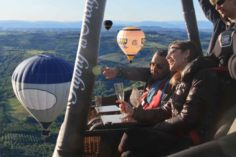 Private Luxury balloon flight » TUSCANY BALLOONING, Hot air Ballooning